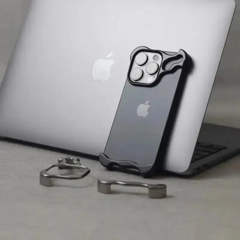 Alloy Armor Invisa Case