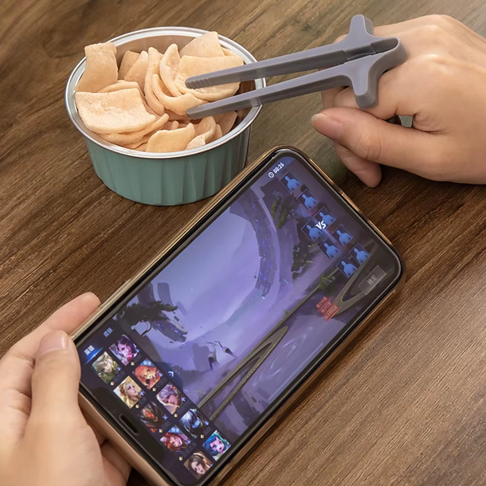 1Pc Finger Chopsticks Game Player Snack Chopstick Holder Plastic Game Finger Cover Game Controller Training Learning Chopsticks