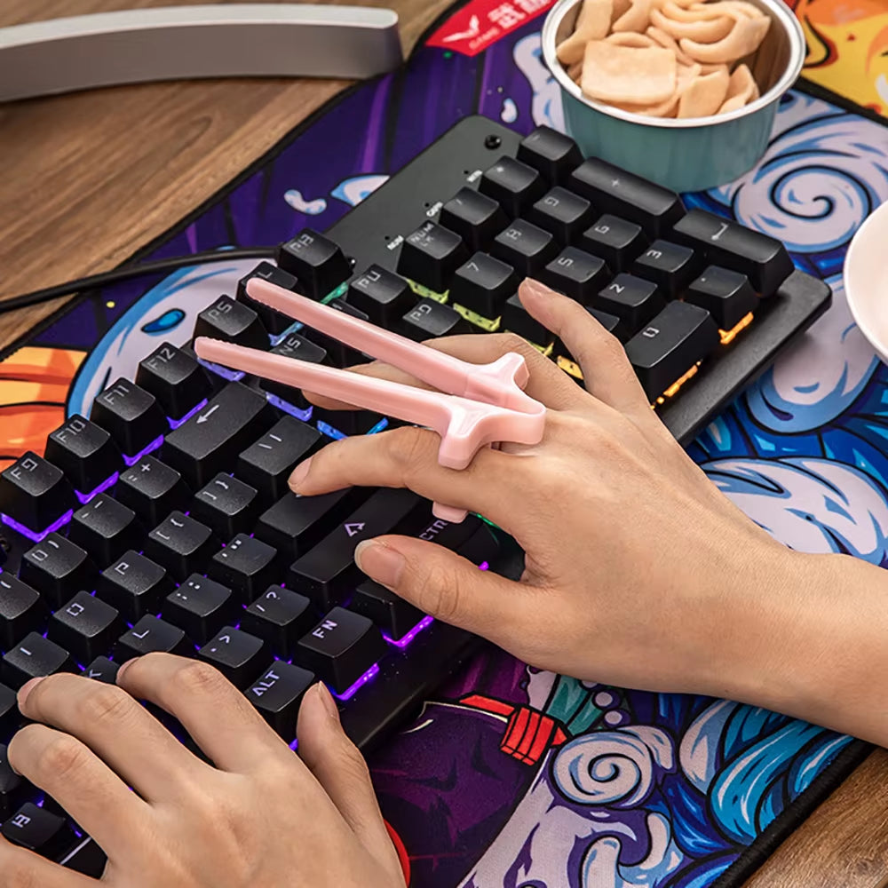 1Pc Finger Chopsticks Game Player Snack Chopstick Holder Plastic Game Finger Cover Game Controller Training Learning Chopsticks